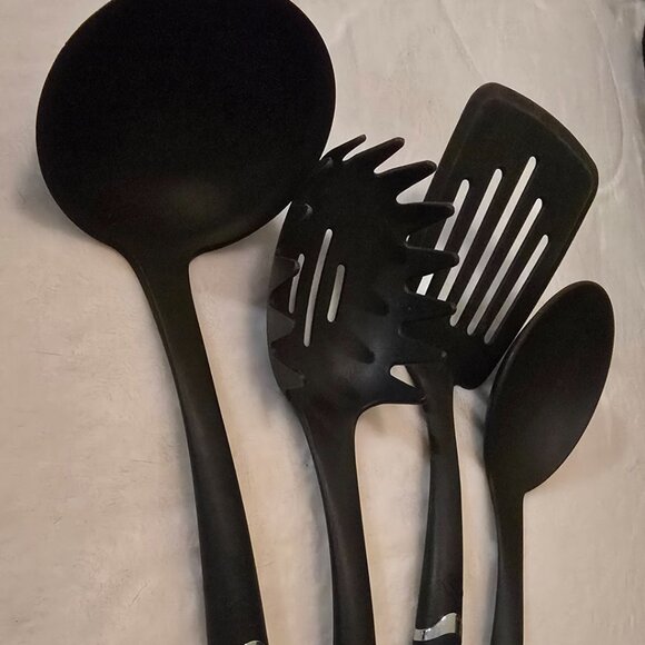 The Pampered Chef 4 Piece Kitchen Tools Black & Chrome - Picture 2 of 7